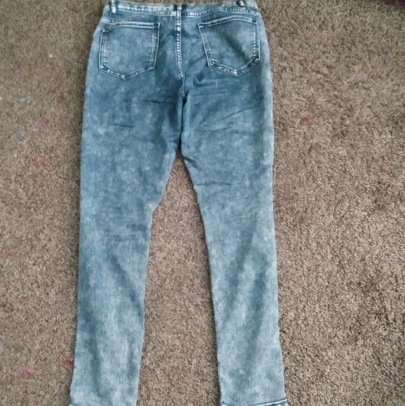 Dark wash blue jeans - Picture 2 of 4